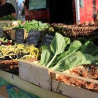 MARCHÉ DIMANCHE A GUECELARD