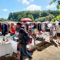 Vide grenier du pont romain