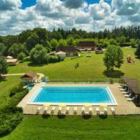 Camping Le Domaine Du Bois Coquet