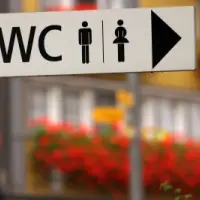 Toilettes publiques et point d'eau