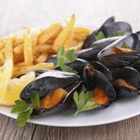 REPAS MOULES FRITES Outre en fête