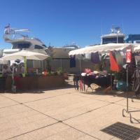 Marché sur le port- vendredi matin à Cap-d'Ail