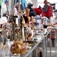 Brocante mensuelle professionnelle