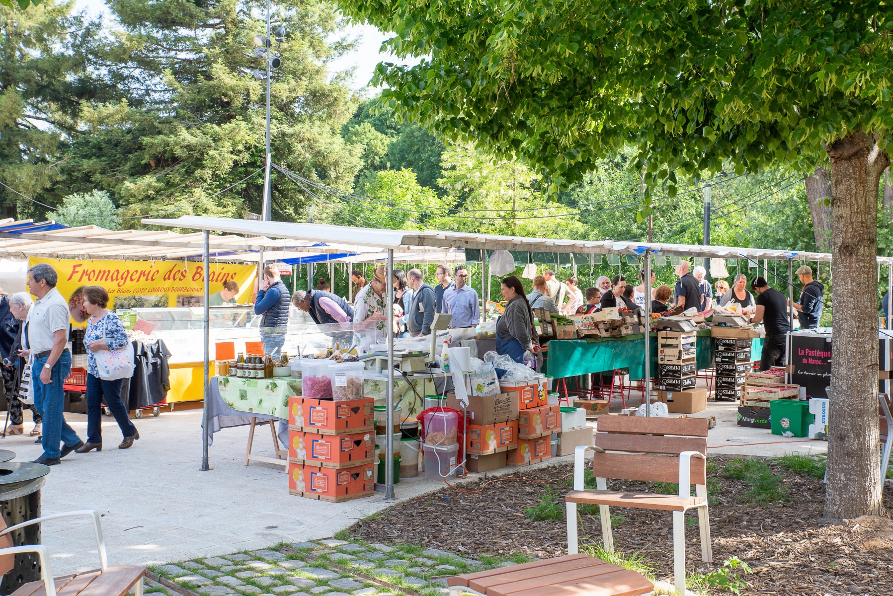 Marché du Port-Marly