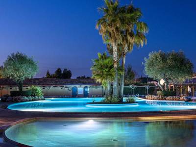 Camping Le Clos Des Oliviers