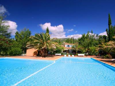 Camping Domaine La Peiriere