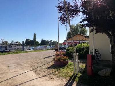Camping Les Herlequins