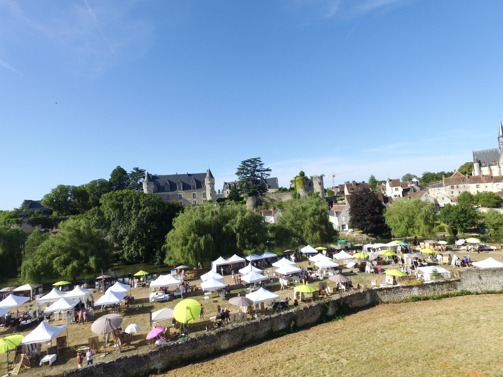 Fête des peintres et des sculpteurs à Montrésor