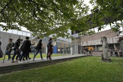 l'accès aux collections permanentes du musée est gratuit