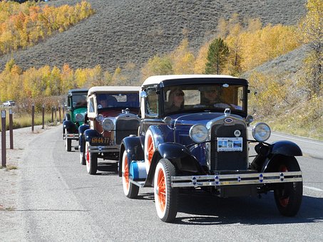 Concours d'élégance de voitures anciennes