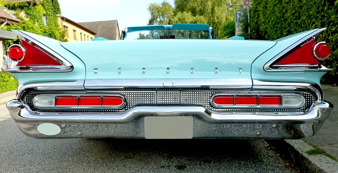 Rassemblement de vehicules anciens
