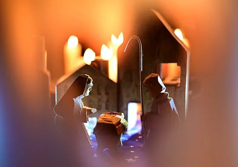 Pontigny Abbatiale Notre Dame Messe de Noel