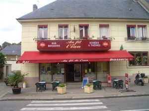 AU FIL DE L EAU Après-midi dansant