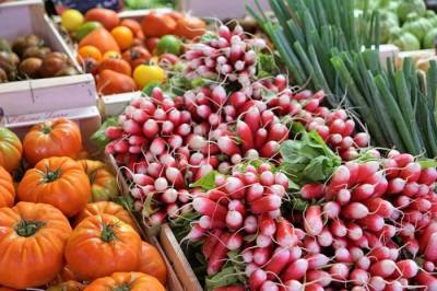 Au marché d'Ingrannes...