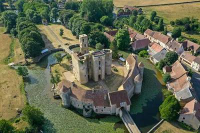 Château et Musée de Sagonne